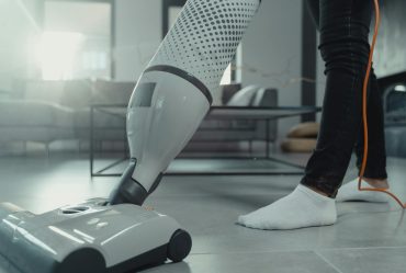 15 Cleaning Tools Worth the Money for Every Arizona Home