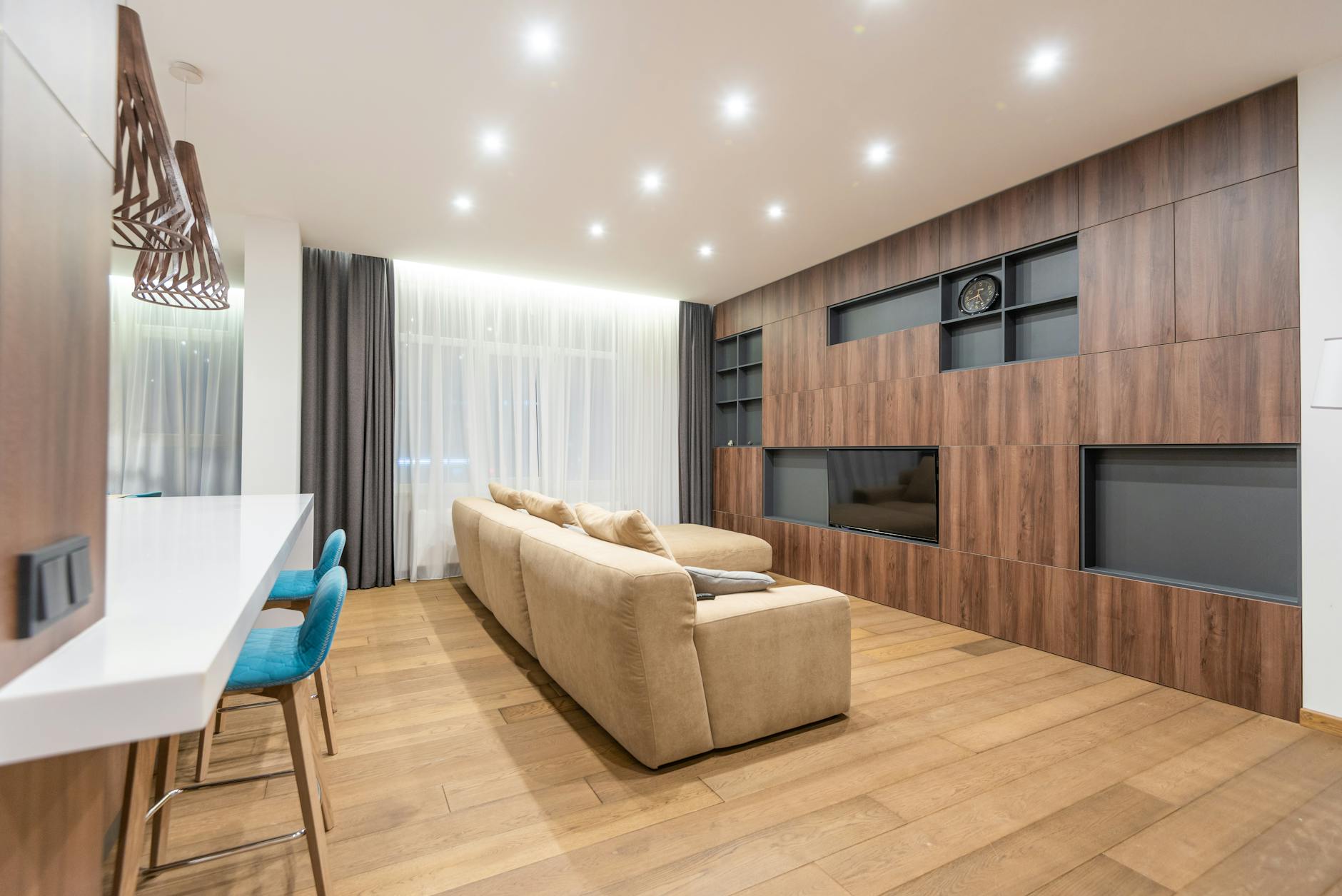 Hardwood Floor Cleaning Tips Every Tucson Homeowner Needs to Know