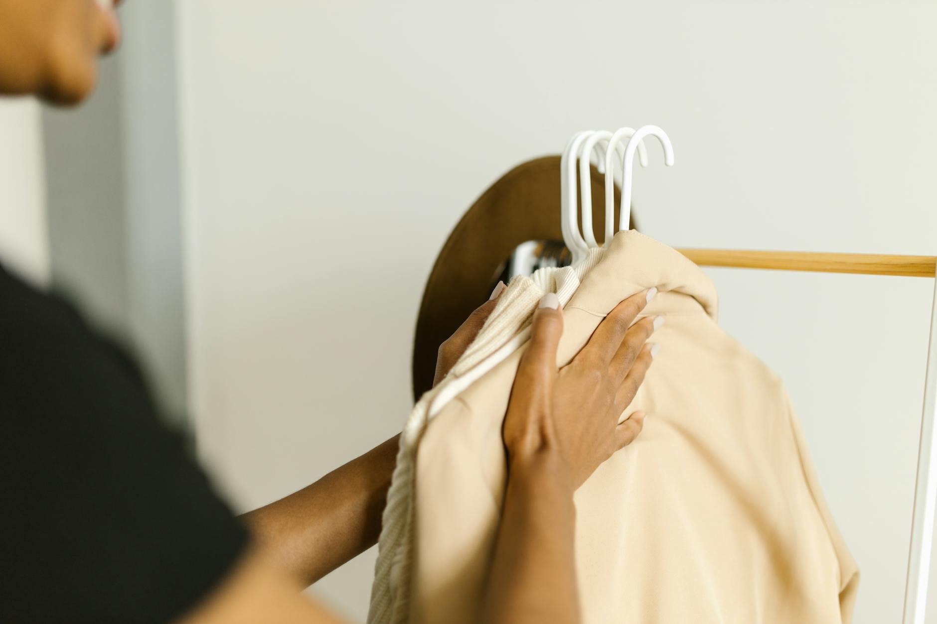 Holiday Hosting Cleaning Checklist for Glendale Homes