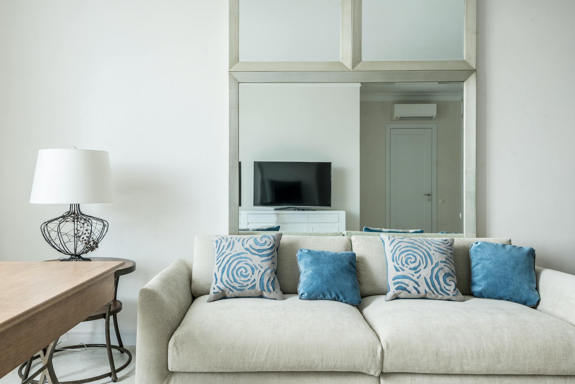 The Complete Apartment Cleaning Checklist (For Busy People)