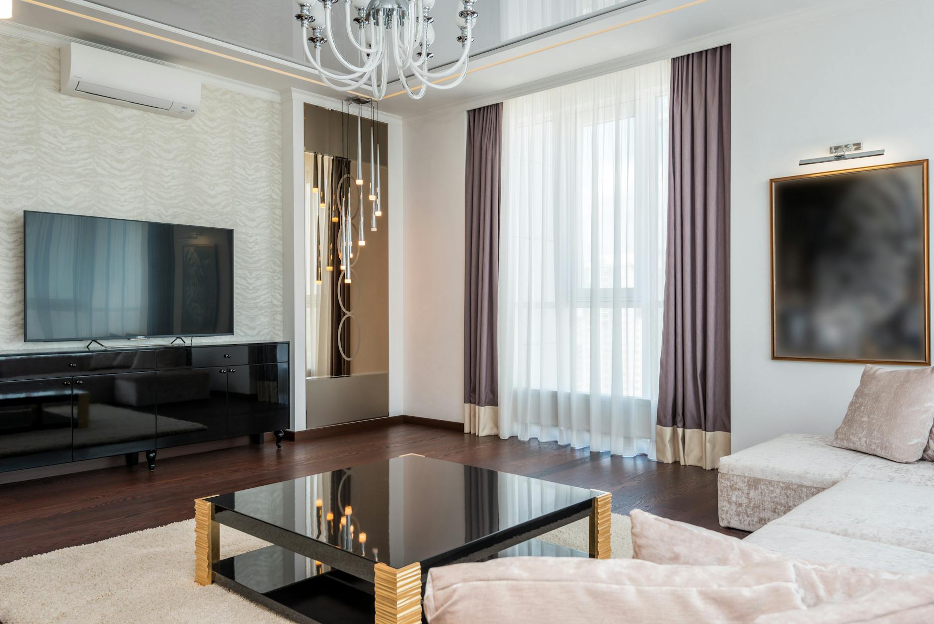 What to Clean Before Guests Come Over: A Queen Creek Home Hosting Checklist