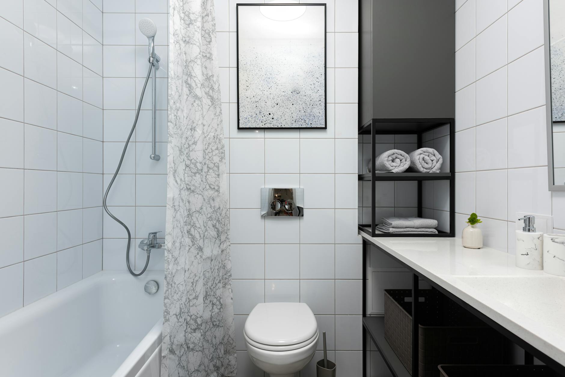 5 Places to Clean Before Guests Arrive for Stress-Free Hosting