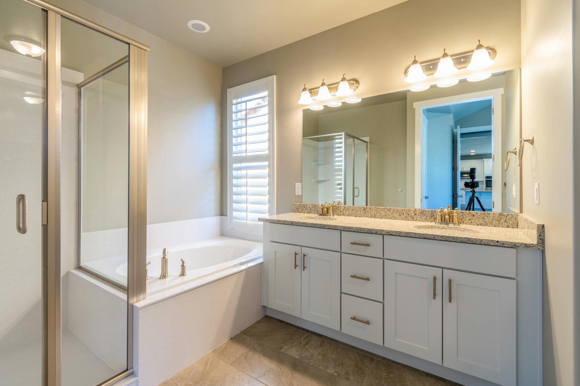 8 Cleaning Hacks That Actually Work for Chandler Homes