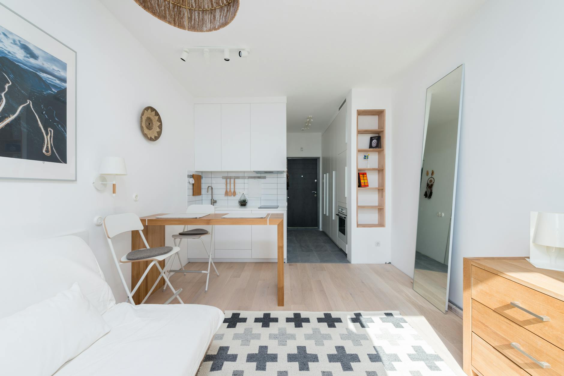 How to Deep Clean Bathrooms in Apache Junction Using Bona Products
