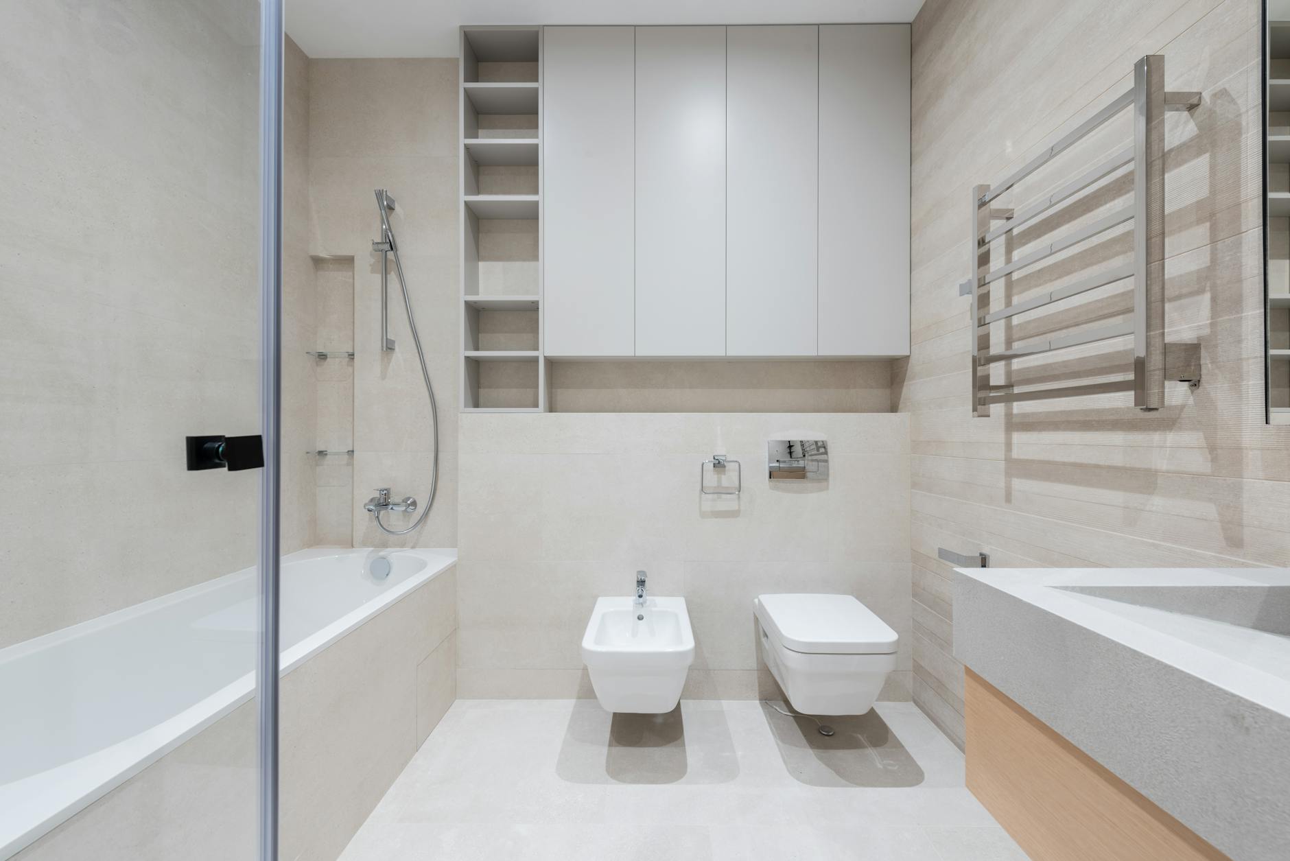 How to Deep Clean Your Entire House in One Day in Flagstaff