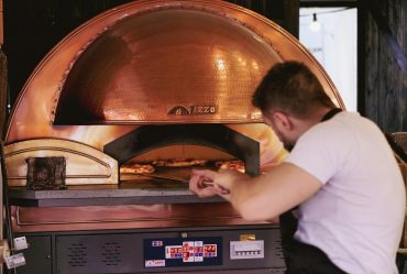 How to Clean Oven Racks Without Chemicals in Tucson