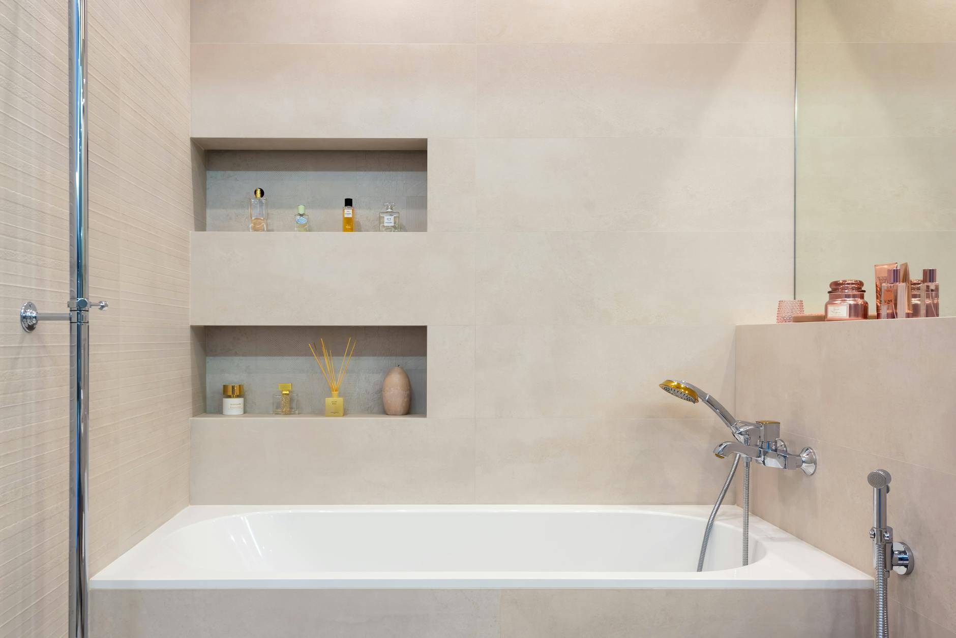 The Best Non-Toxic All-Purpose Cleaners in Arvada (No Vinegar, Safe for Families)