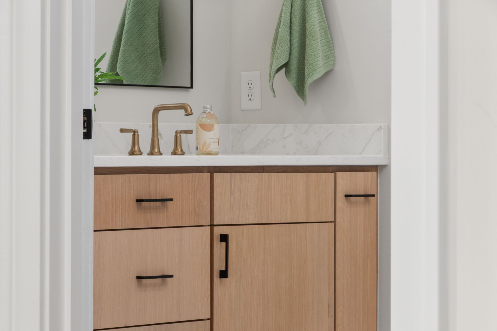 5 Time-Saving Cleaning Hacks Every Busy Mom in Gilbert Needs to Know
