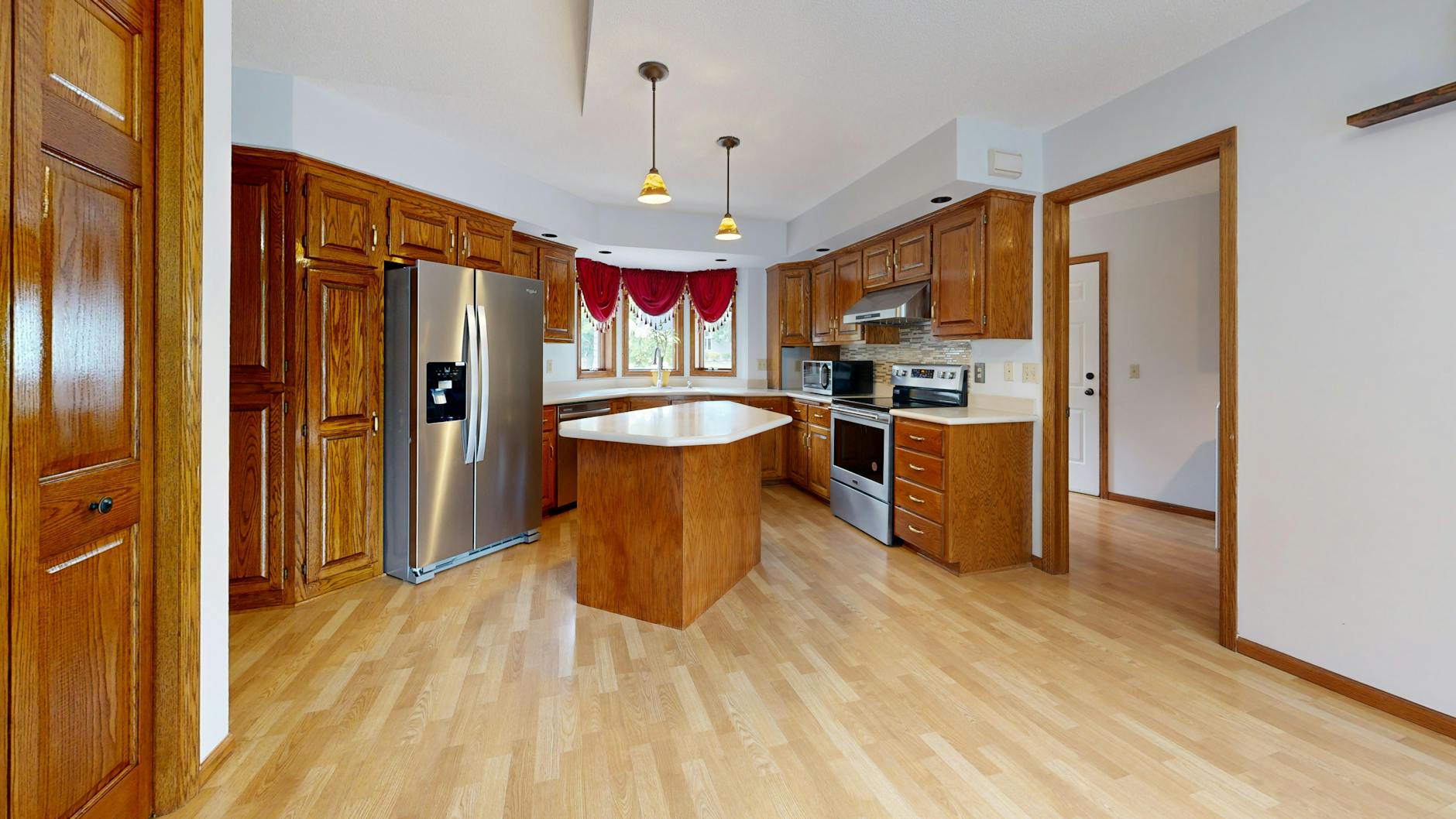 Green Cleaning Alternatives to Chemicals for Glendale Homes