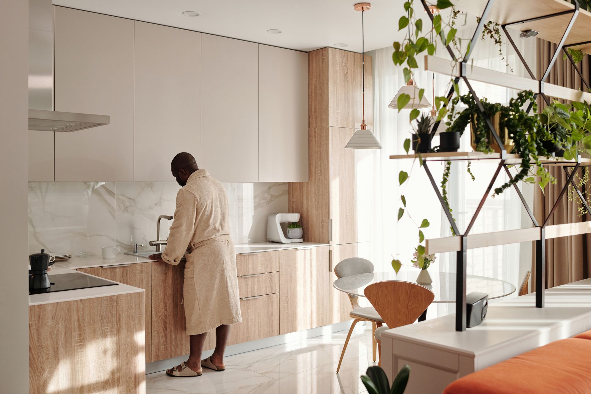 Holiday Hosting Cleaning Checklist for Mesa Homes