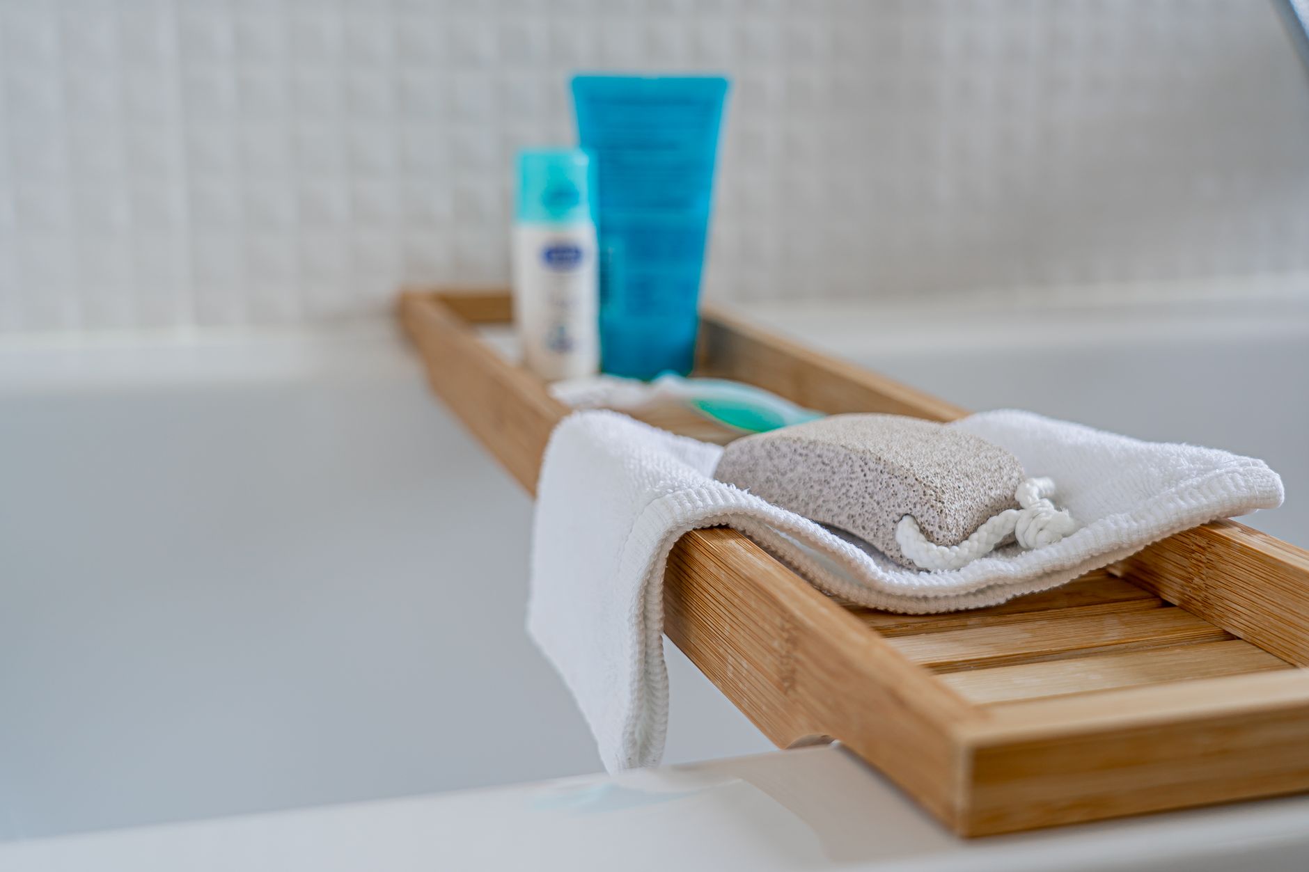 Holiday Hosting Cleaning Checklist for Mesa Homes
