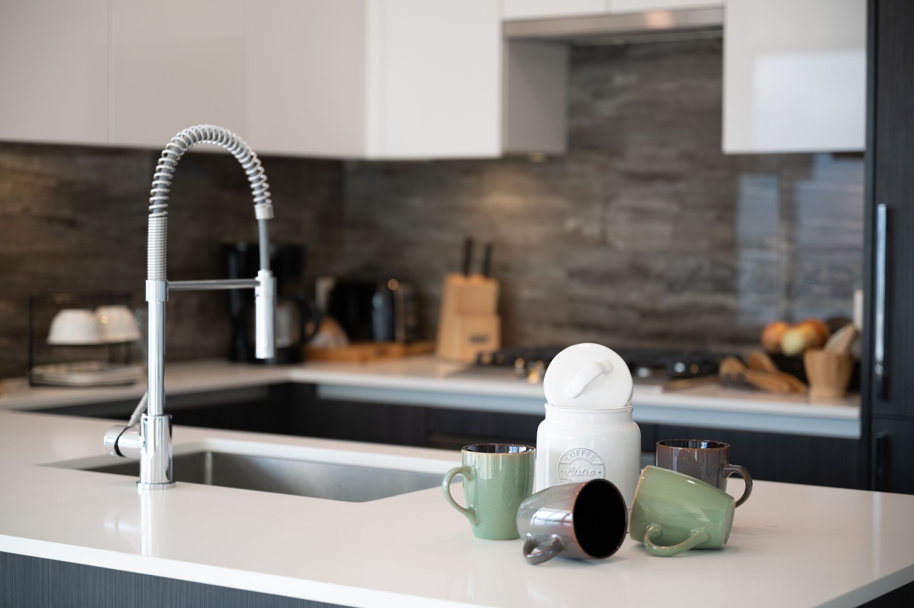 Hypoallergenic Cleaning Supplies for Gilbert Homes: What Actually Works