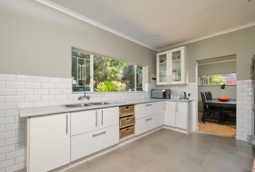 Natural Green Cleaning Products for San Tan Valley Homes: A Complete Guide