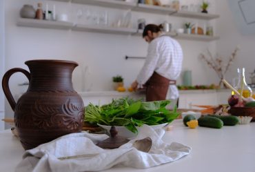 The Complete Airbnb Cleaning Checklist for Tucson Hosts (Guesty-Ready)