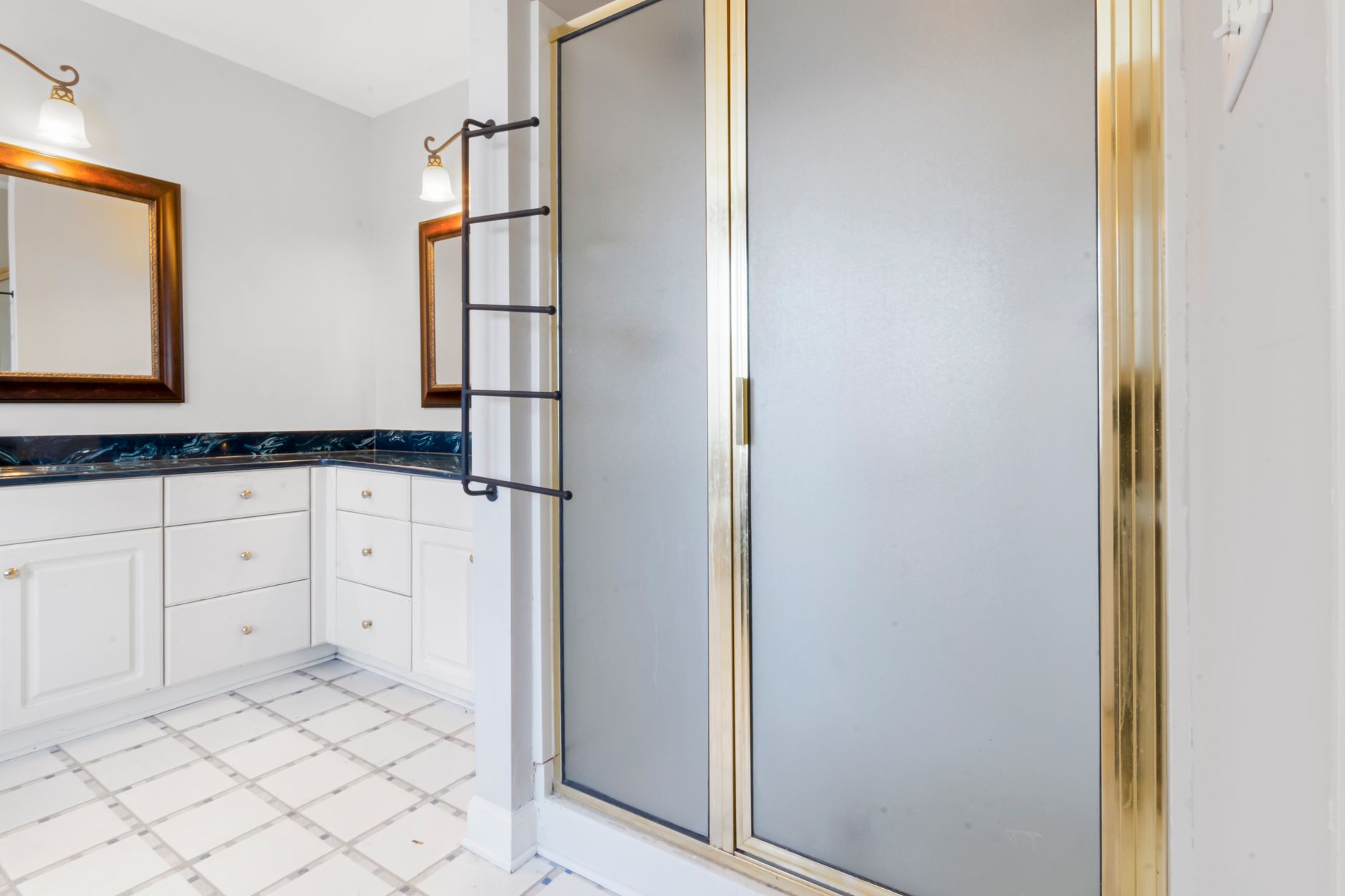 The Complete Airbnb Cleaning Checklist for Tucson Hosts (Guesty-Ready)