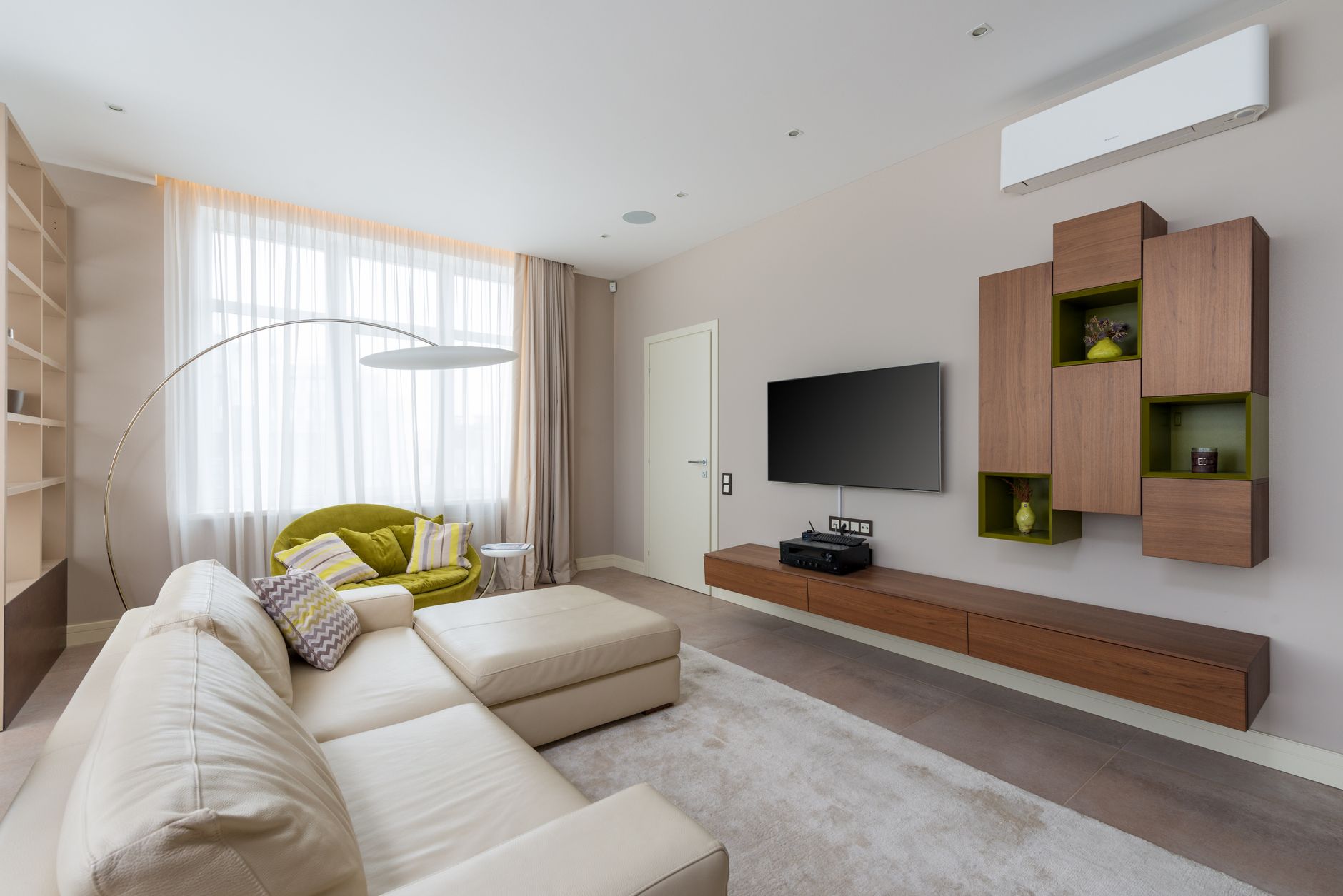 6 Things to Always Clean Before Guests Come Over