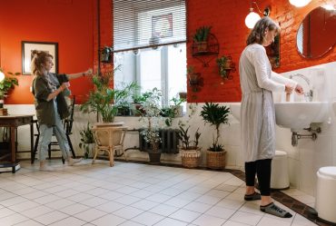 Best Cleaning Products Everyone Should Keep in Their Home