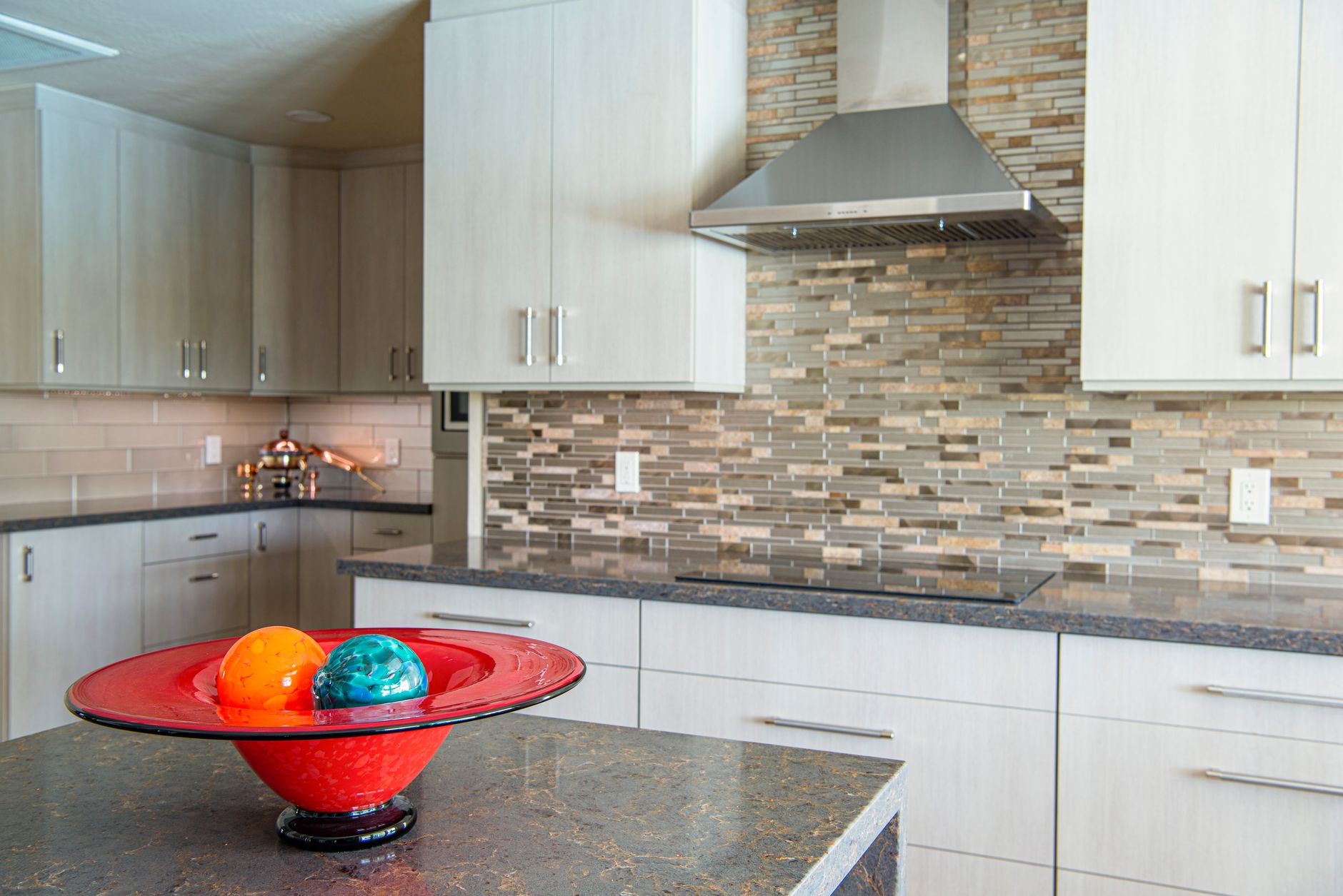 Best Cleaning Products Everyone Should Keep in Their Home