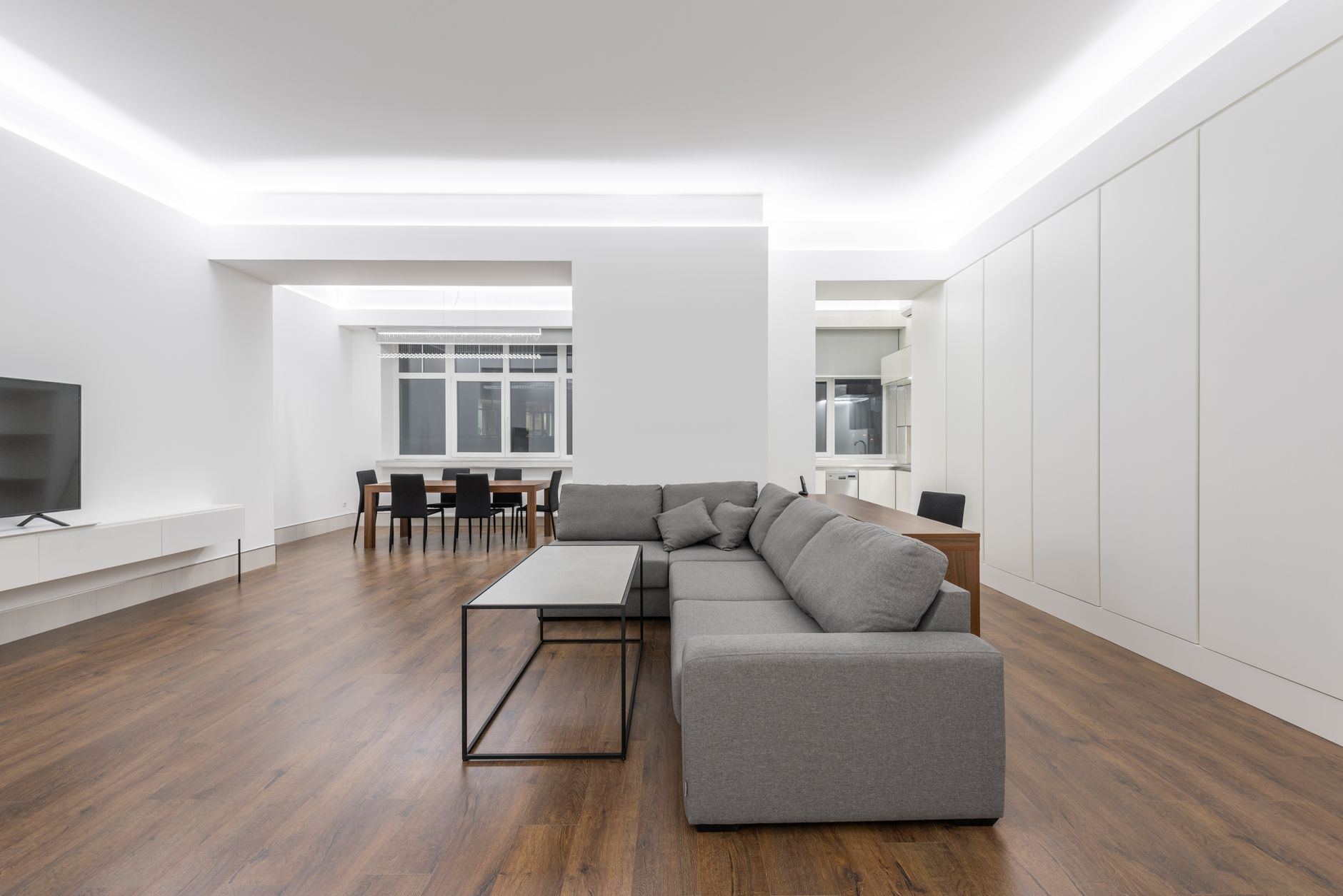 Keeping a Clean Apartment in Scottsdale: Tips That Actually Work