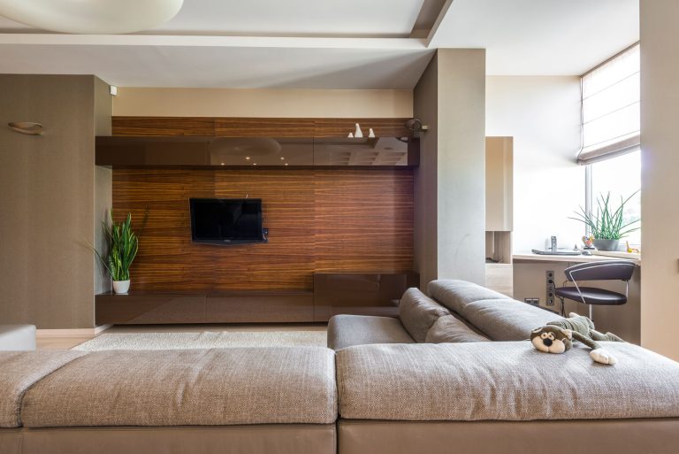 Simple Non-Toxic Cleaning Products and Routine for a Healthier Home
