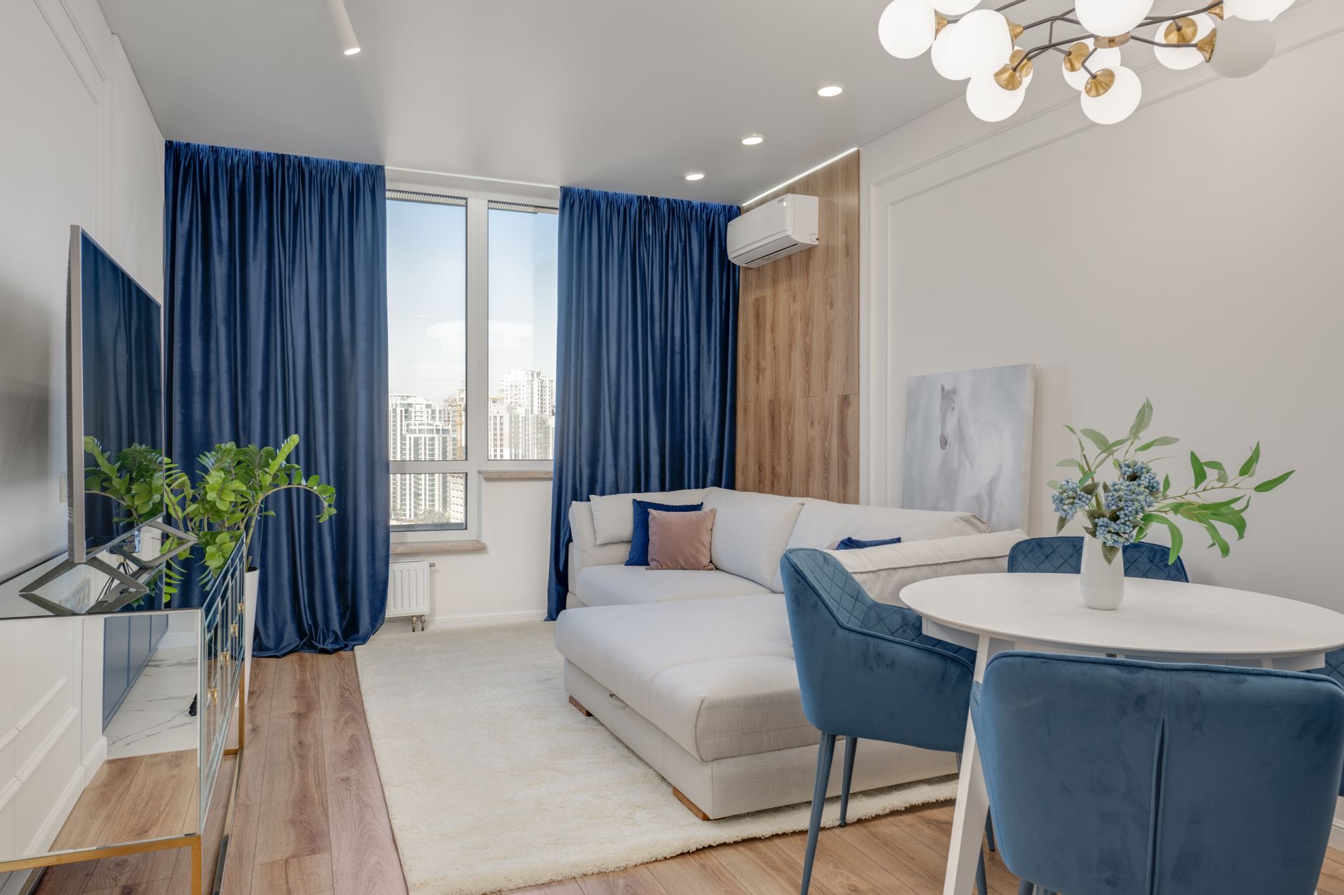 What's the First Thing You Clean Before Guests Arrive?