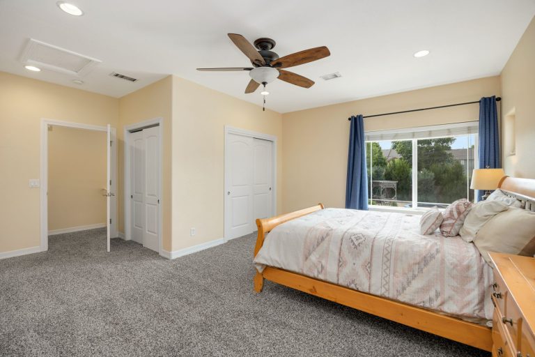 Natural Cleaning Solutions for Every Room of Your Home